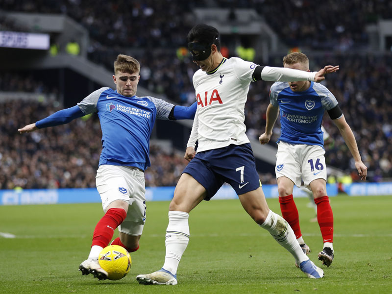 ผู้รักษาประตูออกบอลแบบต่อสั้นและเปิดยาวส่งผลต่อรูปเกมและการแทงบอลออนไลน์บน UFABET168